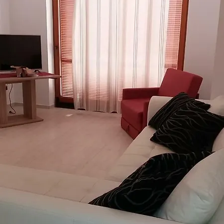 Malti Modis Apartment